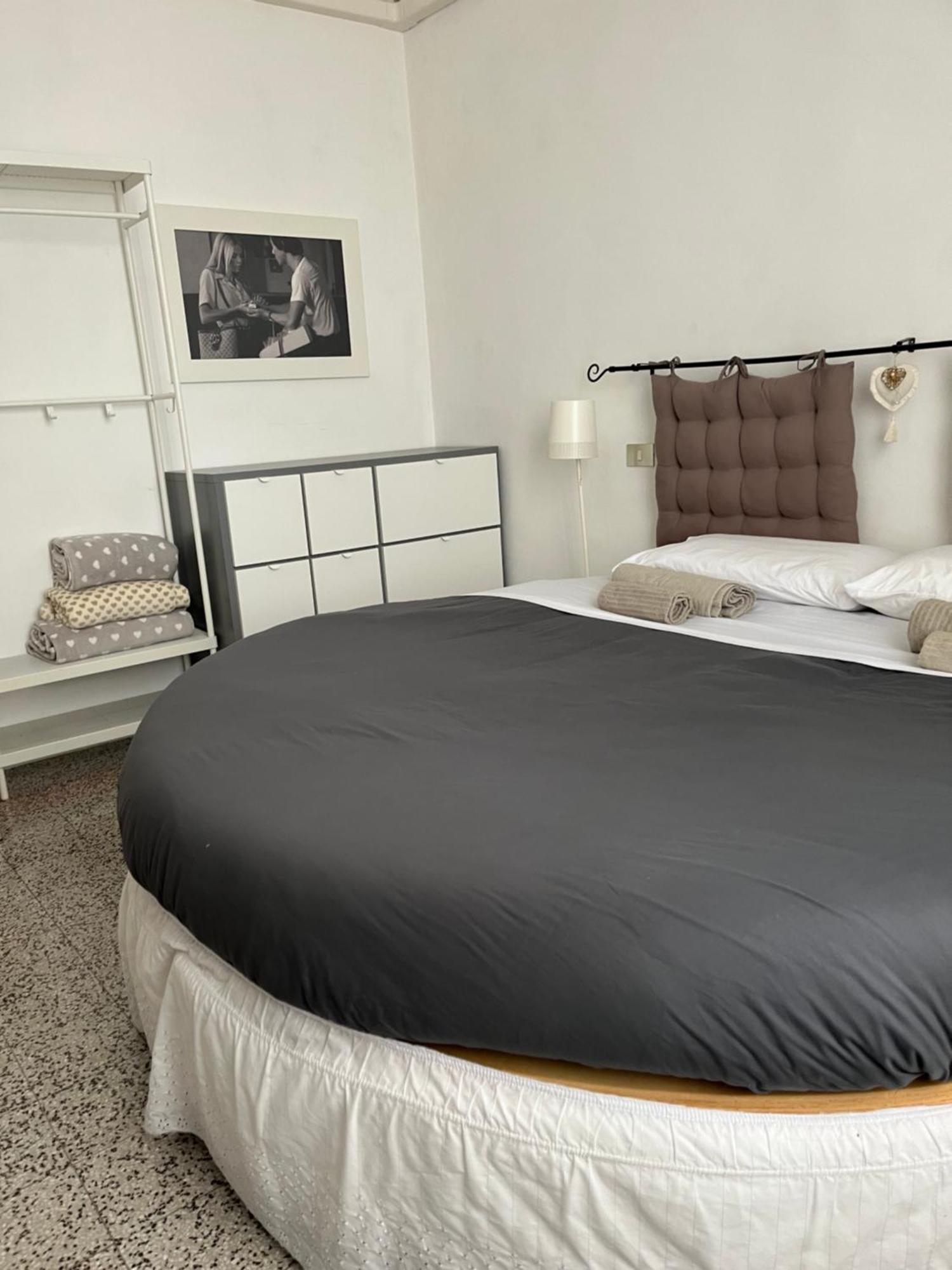 B&B Cristina E Stefano Піза Екстер'єр фото